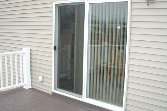 Calimesa-screen-door-repair