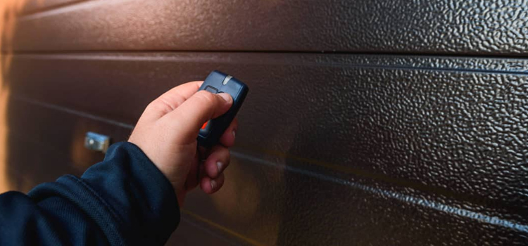 automatic door opener with remote control in Calimesa